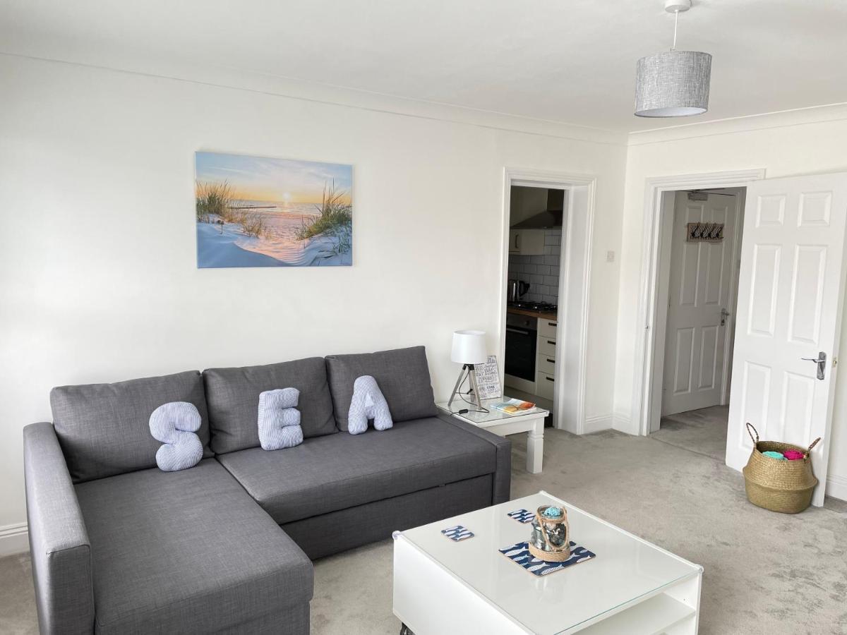 Light And Airy 1 Bedroom Flat 700M From The Beach Bournemouth Eksteriør bilde