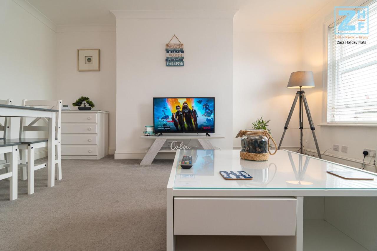 Light And Airy 1 Bedroom Flat 700M From The Beach Bournemouth Eksteriør bilde
